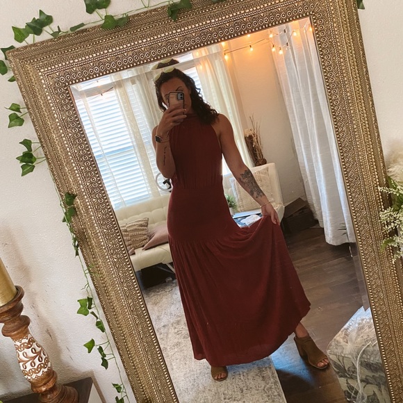 Brand new floor length burnt red halter dress - Picture 4 of 4